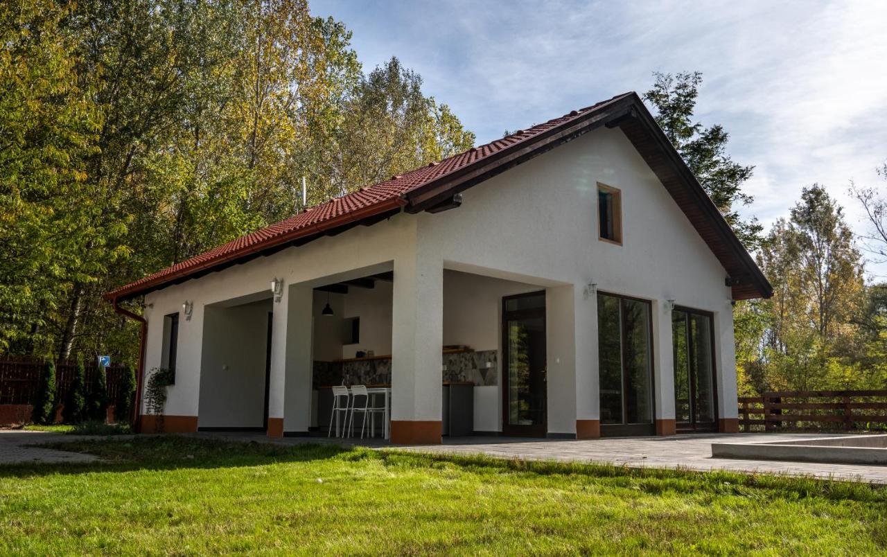 Bagosi Vendeghaz Hotel Hajdubagos Bagian luar foto